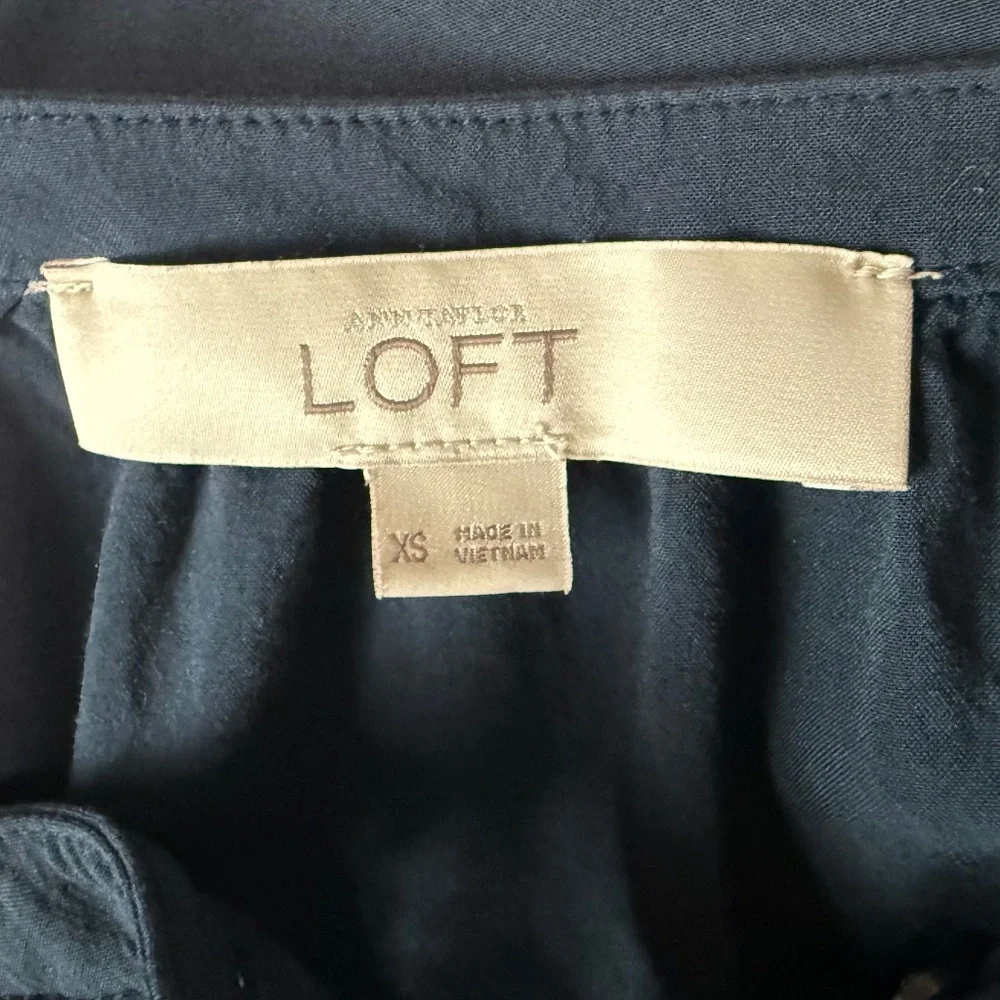 LOFT Women’s Top (Size XS) - Picture 9 of 10